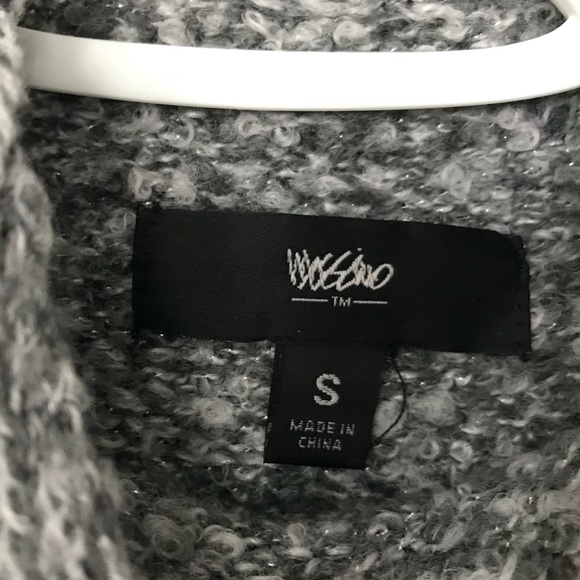 Sleeveless Sweater Vest - Picture 4 of 5